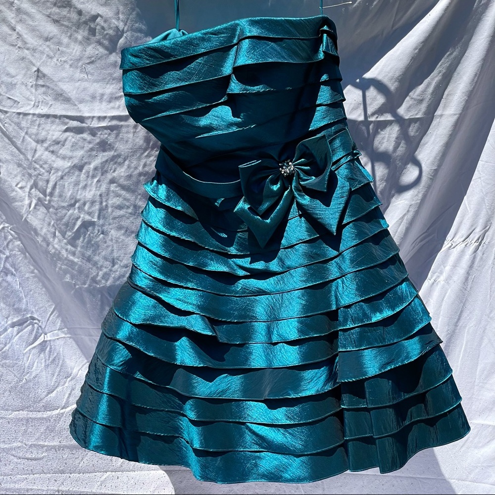 Jovani Prom Dress / Formal Dress
